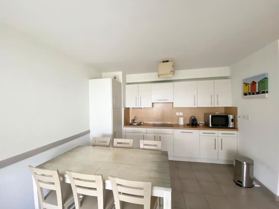 Les Planches , Bel Appartement En Bord De Mer Bénodet Εξωτερικό φωτογραφία
