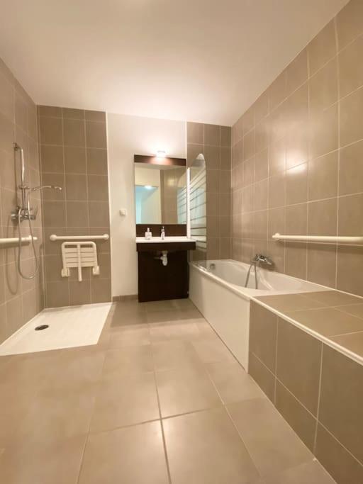 Les Planches , Bel Appartement En Bord De Mer Bénodet Εξωτερικό φωτογραφία